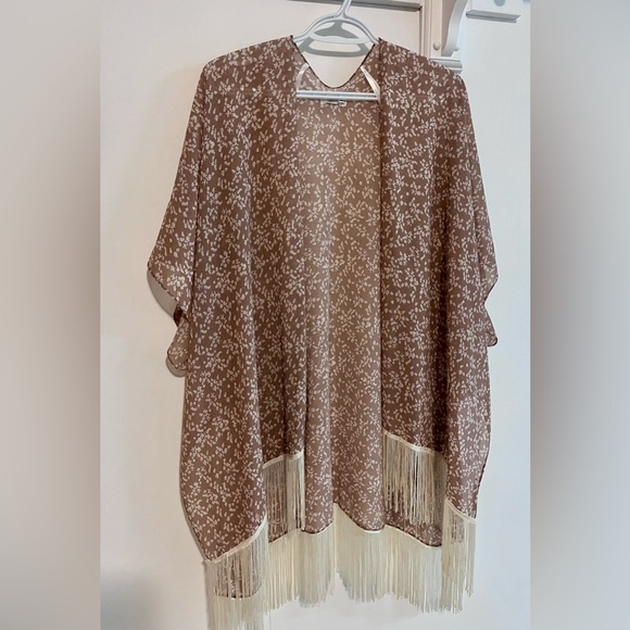 Flowy cardigan/shall - Picture 1 of 4